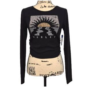 Hurley Black Sun Wave Graphic Tee Shirt M LS Crop Side Ruching NWT Cotton Blend